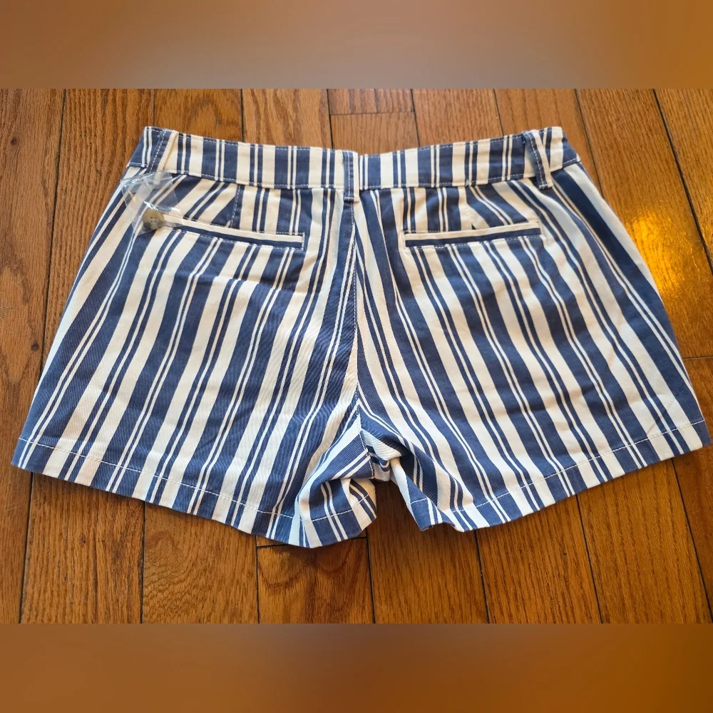 a.n.a Navy and White Striped Shorts - Picture 4 of 5